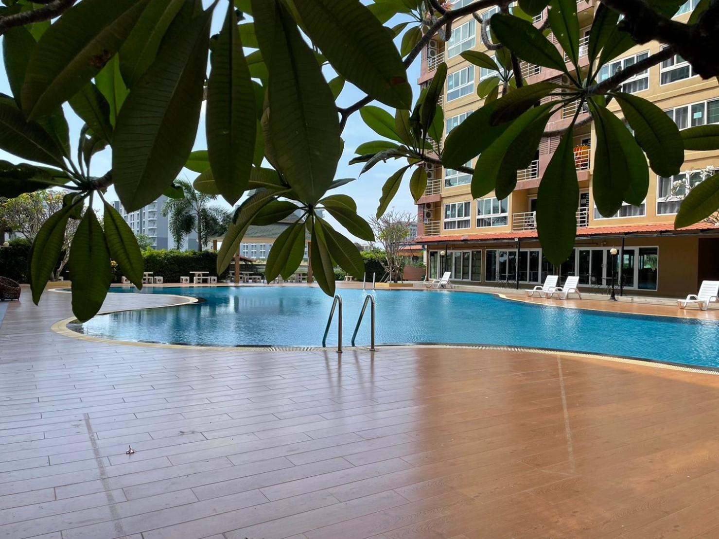 H2Do Hotel Ban Khlong Sanam Phli Exteriör bild