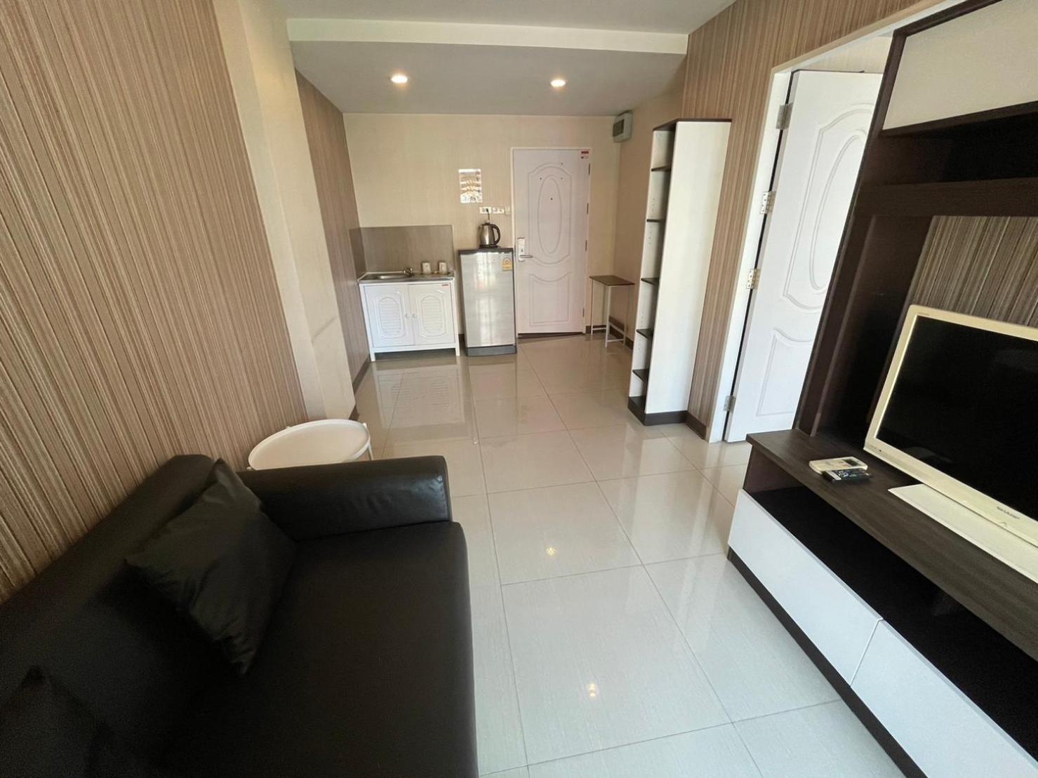 H2Do Hotel Ban Khlong Sanam Phli Exteriör bild