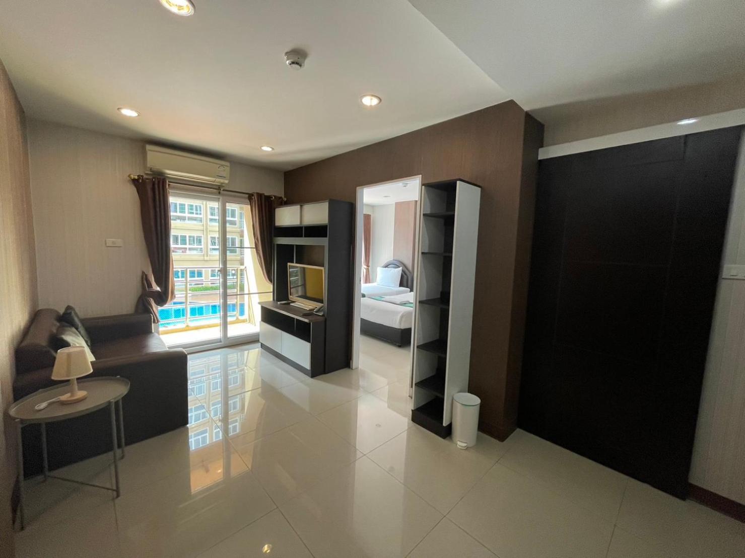 H2Do Hotel Ban Khlong Sanam Phli Exteriör bild